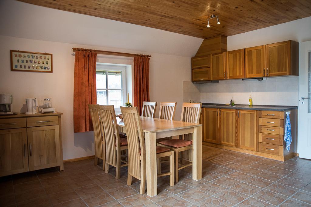 Hotel Fox House Pelci Esterno foto